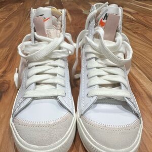 Nike White High-Top Athletic Shoes
